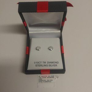 NEW*Sterling Silver 1/10 ct tw diamond earrings